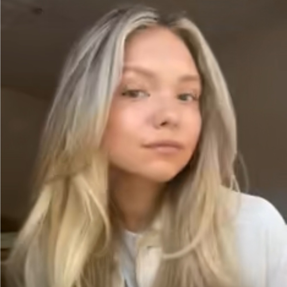 Meet your Posher, Ariel